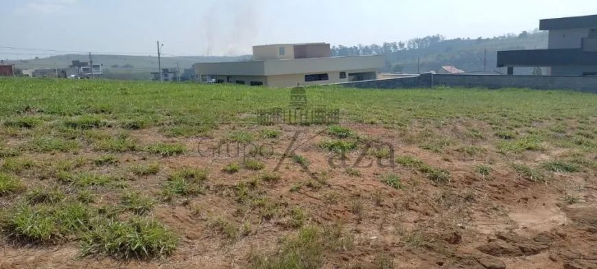 Terreno Condomínio - Caçapava - Condomínio Eco Park Bourbon - 540m².