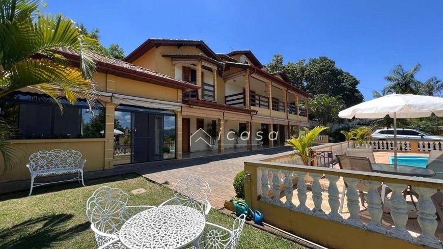 Chácara com 4 dormitórios à venda, 2000 m² por R$ 1.915.000,00 - Sapé I - Caçapava/SP
