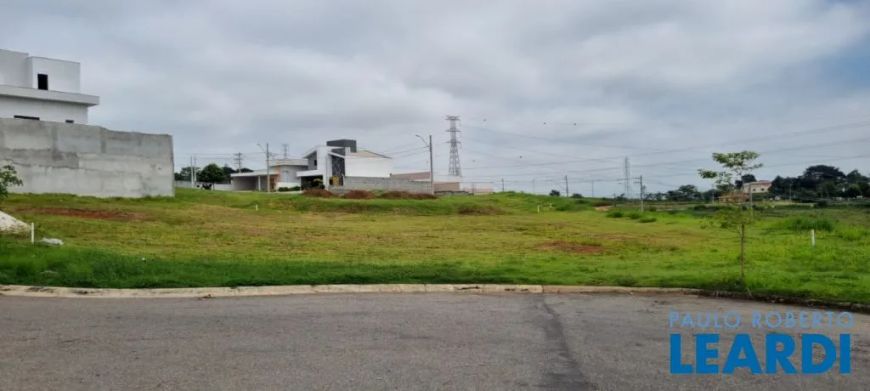AREA - PARQUE RESIDENCIAL MARIA ELMIRA - SP