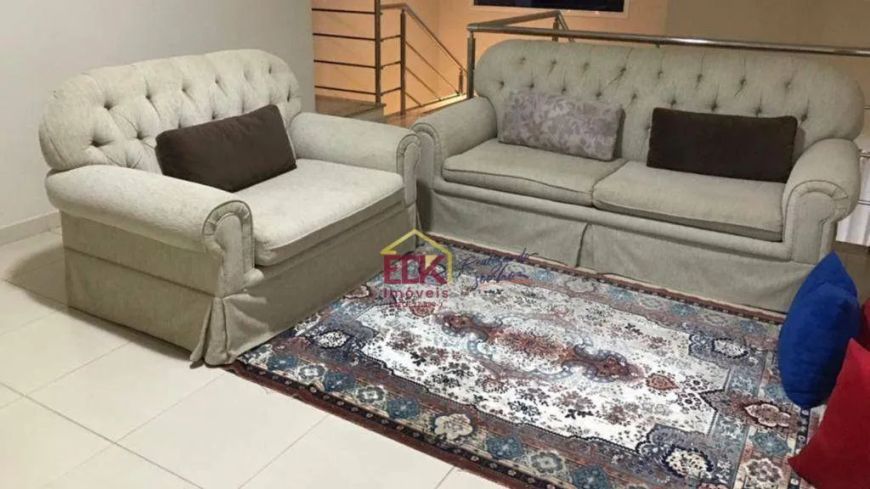 Maravilhoso Sobrado a venda com 5 dormitórios no Residencial Santa Helena em Caçapava
