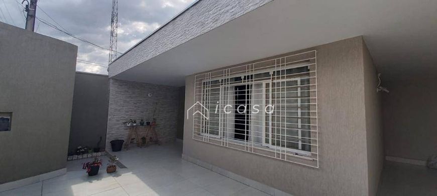 Casa com 3 dormitórios à venda, 174 m² por R$ 850.000,00 - Vila Resende - Caçapava/SP