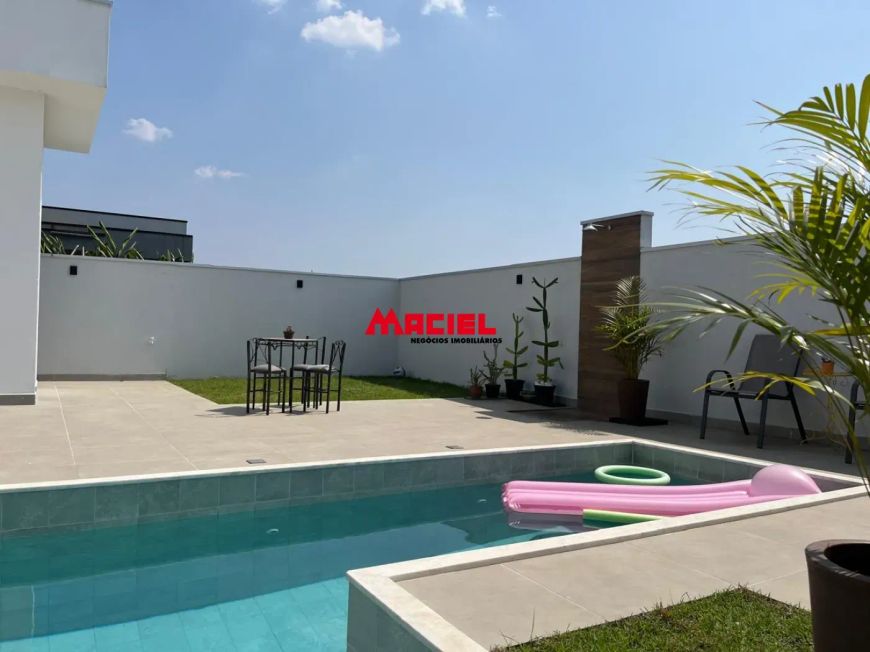 CASA DE CONDOMÍNIO 3 QUARTOS SENDO 1 SUÍTE A VENDA 140 m² R$ 1.330.000