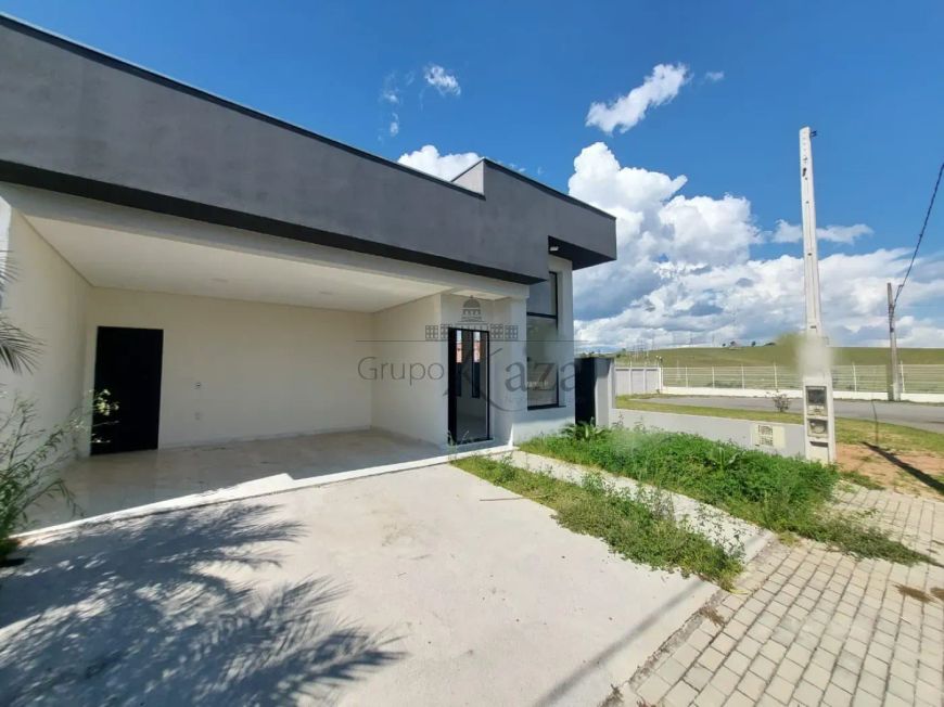 Casa em Condomínio - Parque Residencial Maria Elmira - Condomínio Bela Vista - 2 Dormitórios - 130m²