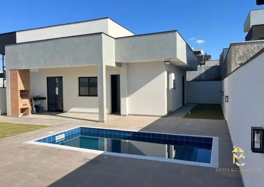 Casa em condomínio à Venda em Residencial Colinas, Caçapava - SP