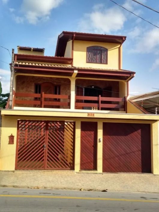 Sobrado 3 dormitórios à venda, 253 m² - Vera Cruz - Caçapava/SP