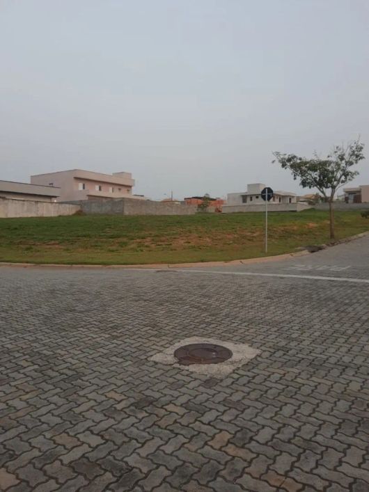 Imóvel para venda tem 602 m2 - Condomínio Residencial Ecopark Bourbon - Caçapava - SP