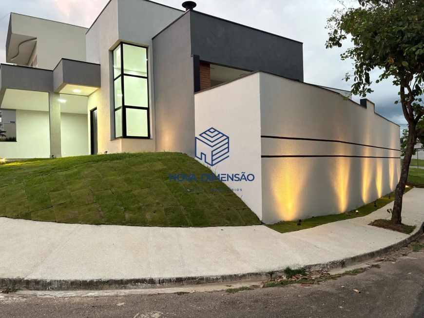 Casa a venda em condominio fechado, Terras do vale , Caçapava SP