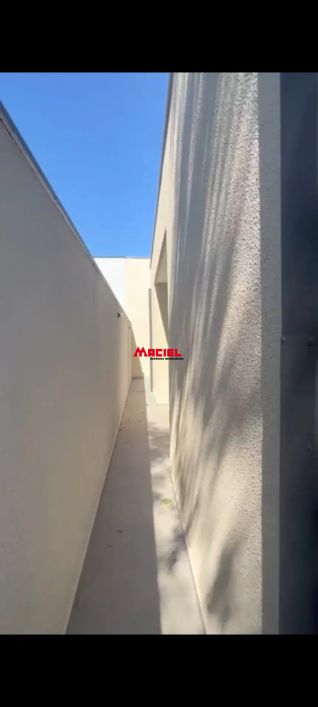 CASA NOVA TERMINANDO A CONSTRUÇÃO - PQ. DO MUSEU - CAÇAPAVA