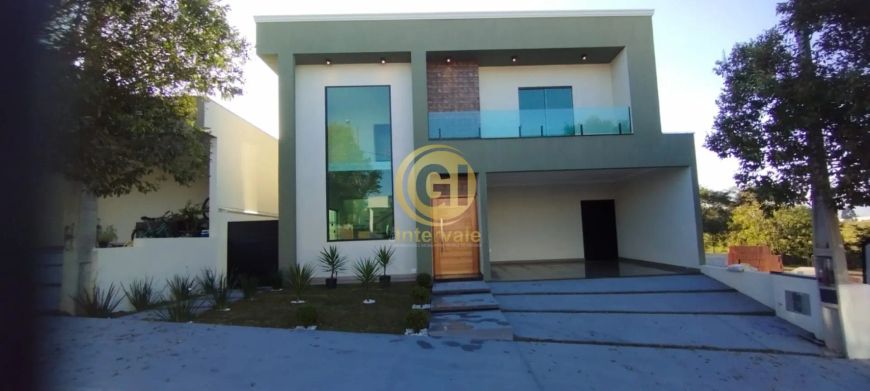 SOBRADO NOVO NO MELHOR CONDOMÍNIO DE CAÇAPAVA Excelente casa (sobrado), no condomínio Terras do Vale