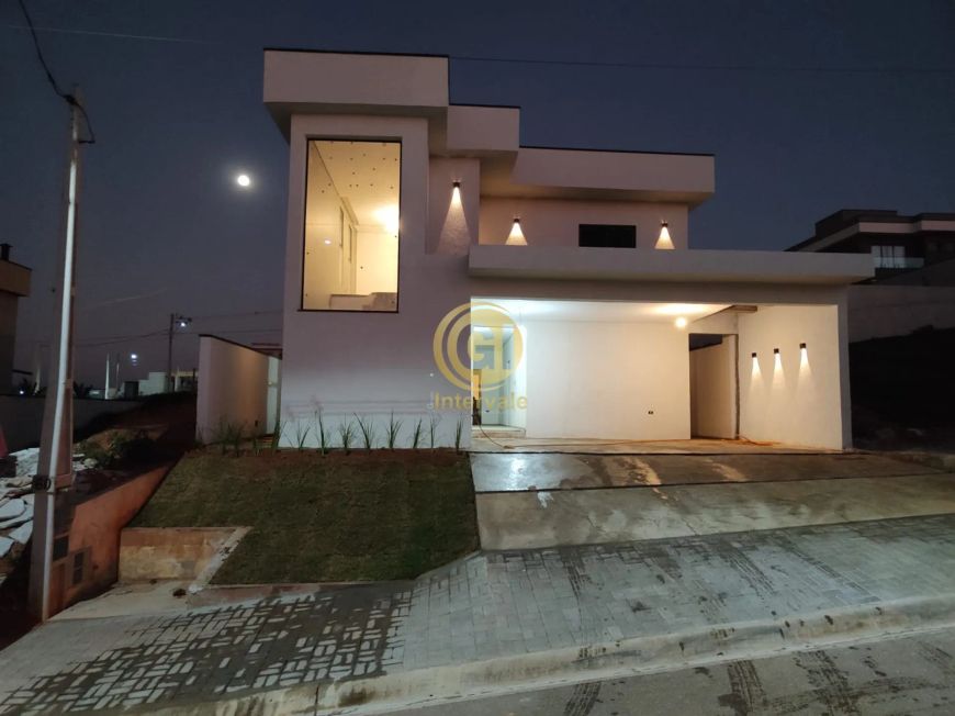 Residencial Santa Monica Cacapava Térreo 2 amplas suites + sala ampla + cozinha+ área serviço + área