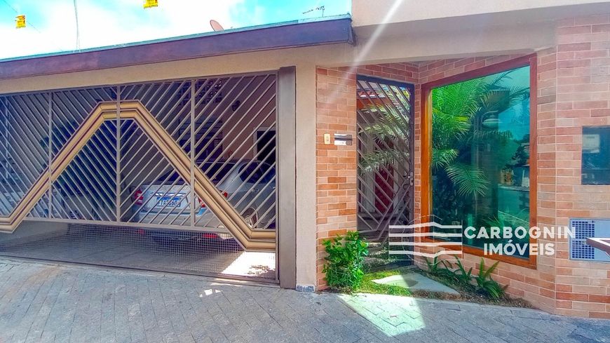 Casa a Venda no Jardim Caçapava em Caçapava