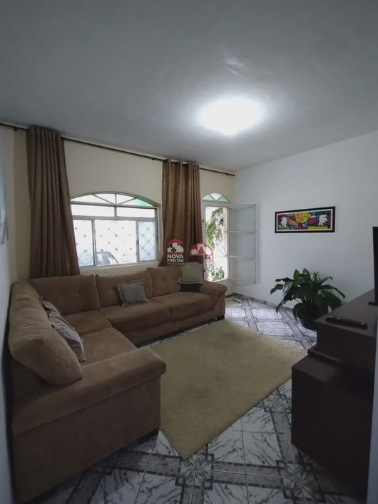 Casa Sobrado Padrão em Caçapava