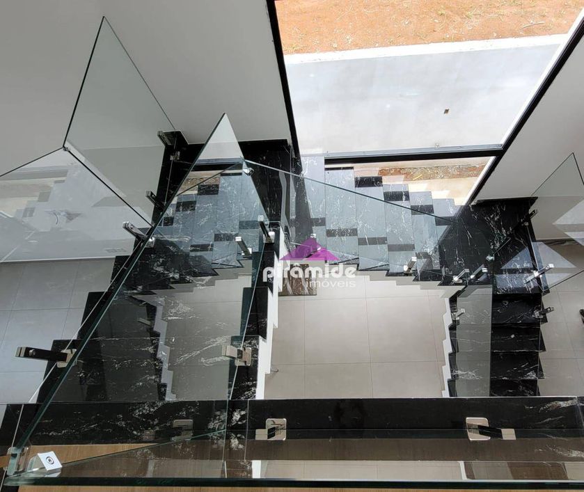 Casa à venda, 227 m² por R$ 1.300.000,00 - Parque Residencial Maria Elmira - Caçapava/SP