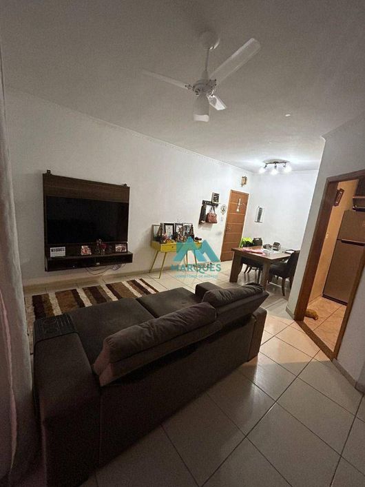 Lindo apartamento de 3 quartos com suite