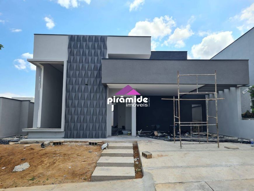 Casa com 3 dormitórios à venda, 150 m² por R$ 1.100.000 - Condomínio Terras do Vale - Caçapava/SP