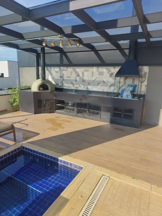Imóvel para venda possui 515 metros quadrados com 3 quartos