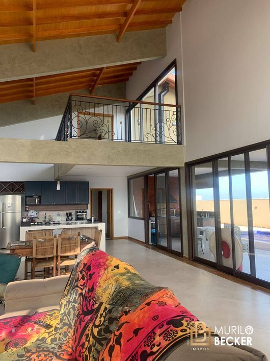 Casa para venda com 4 quartos no Condomínio Ecopark Bourbon