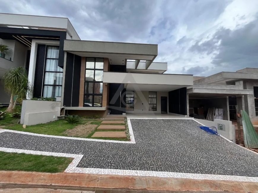 Casa à venda em Paulínia, Parque Brasil 500, com 3 suítes, com 200 m², Residencial Santorini