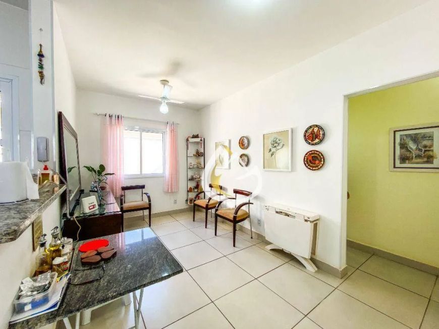 Casa com 3 dormitórios à venda, 82 m² por R$ 680.000,00 - Condomínio Residencial Le Ville - Paulínia
