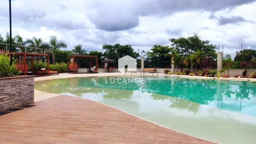 Casa de Condomínio com 3 quartos à venda, 212 m² - Parque Brasil 500