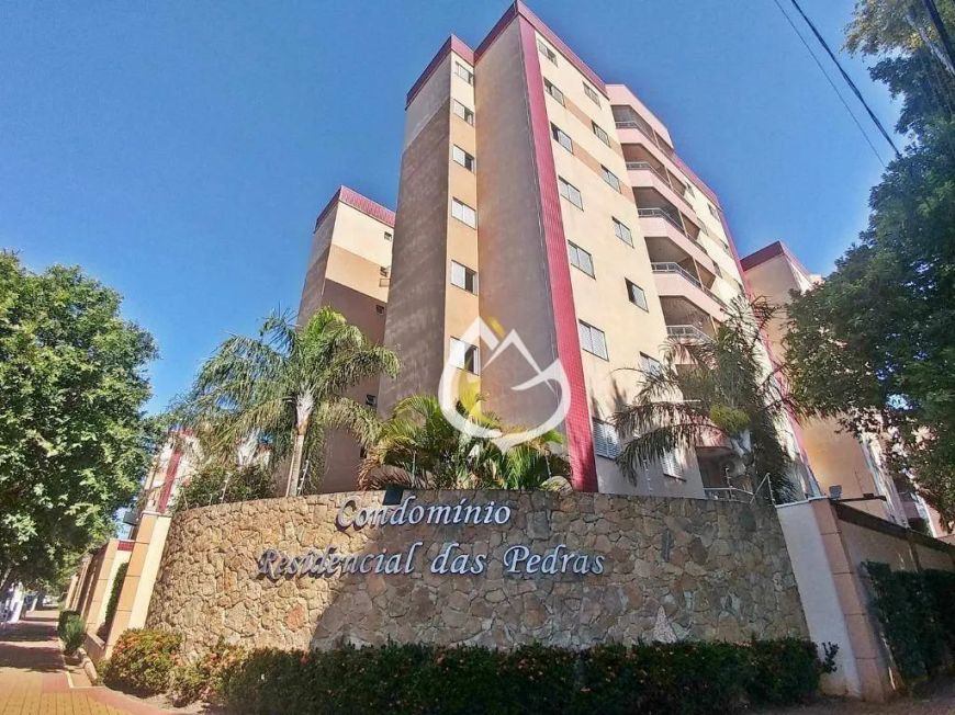 Apartamento com 3 dormitórios à venda, 81 m² por R$ 551.200,00 - Condomínio Residencial das Pedras -