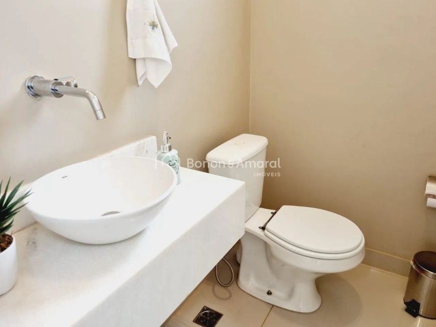 Casa térrea com 3 quartos no Condomínio Terras do Cancioneiro, Paulínia