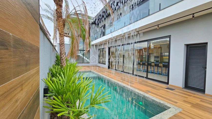 Casa à Venda em Condomínio Santorini em Paulínia – 3 Suítes, Piscina, Escritório e Sala de tv
