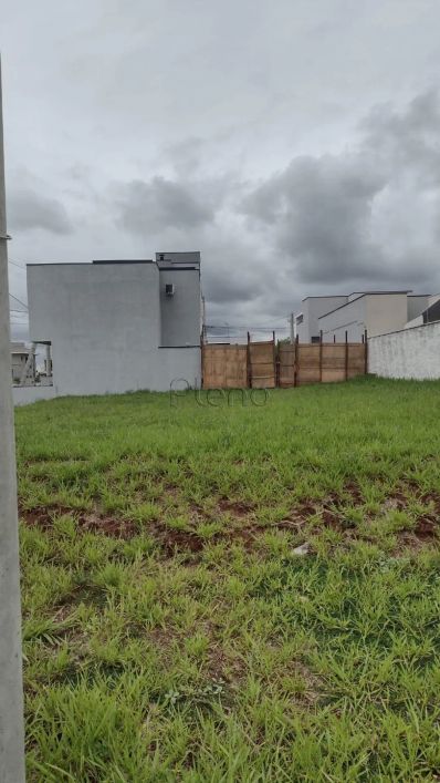 Terreno à venda com 200m² no Terras da Estância - Ala dos Ipês em Paulínia
