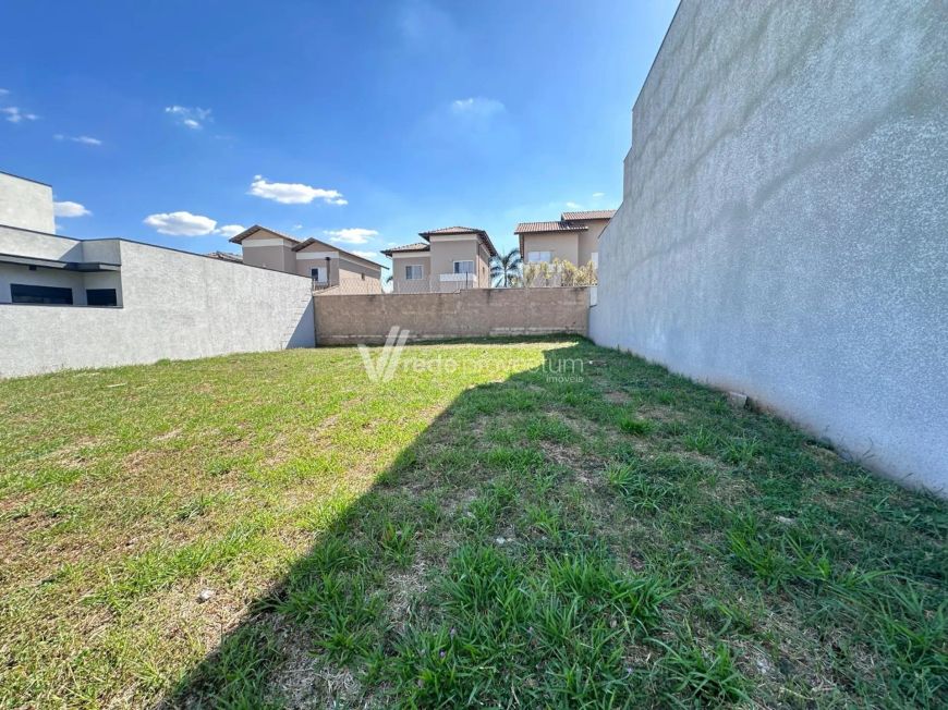 Terreno a venda no Condomínio Jardim dos Lírios em Paulínia.