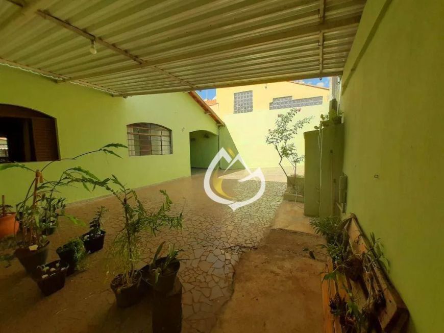 Casa com 3 dormitórios à venda, 160 m² por R$ 690.000,00 - Vila Bressani - Paulínia/SP