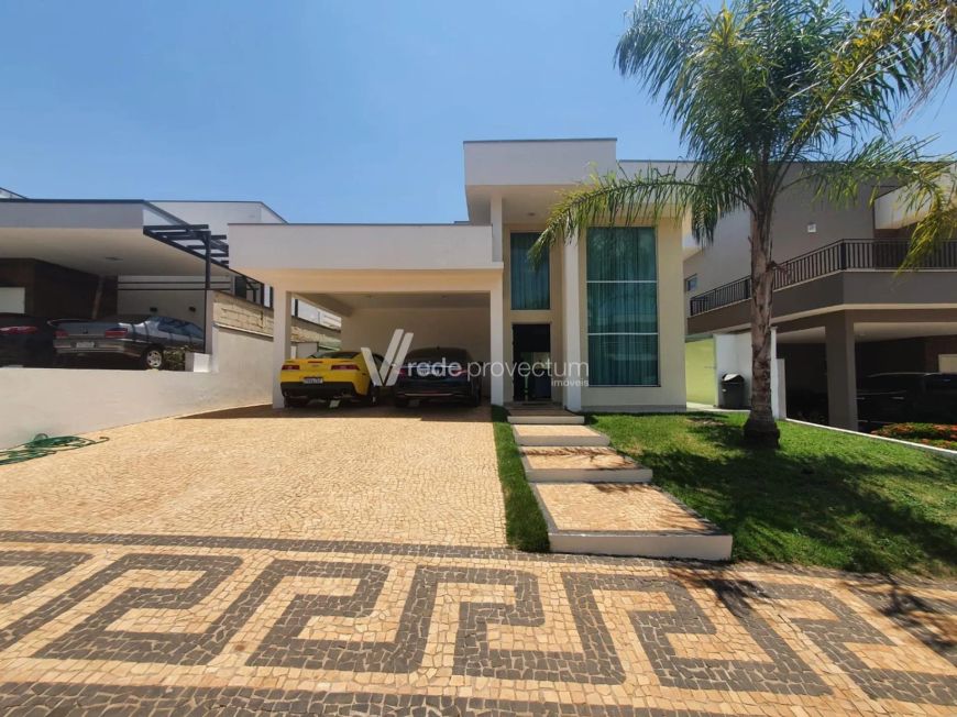 Casa a venda no condominio Terras do Cancioneiro em Paulínia!!