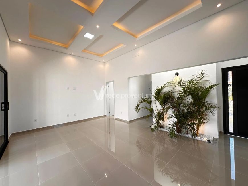 Casa terrea para venda no condominio Royal Garden na cidade de Paulinia.