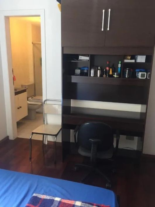 Ótimo imóvel com 3 dormitórios e varanda com área de lazer e andar baixo.