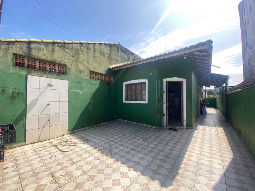 Casa para Venda em Itanhaém, SAVOY, 1 dormitório, 1 banheiro, 2 vagas
