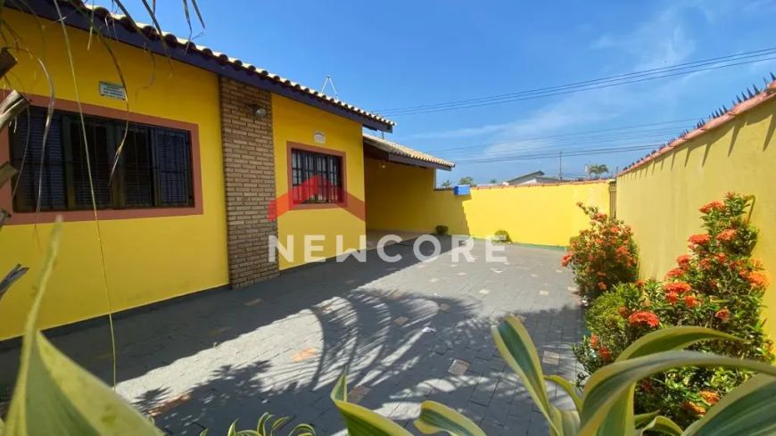 Casa em Rua Mario Coelho Garcia - Cibratel II - Itanhaém/SP