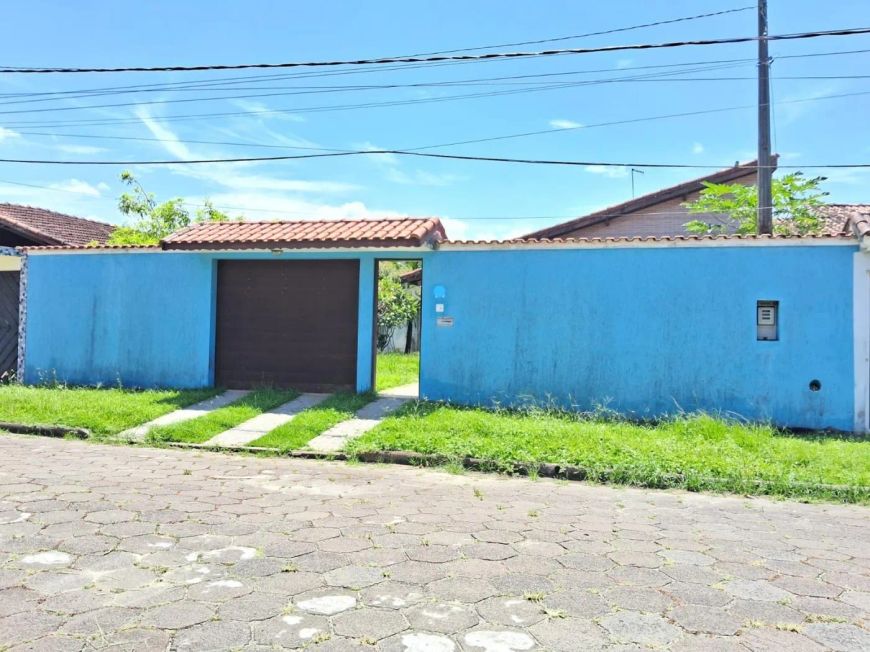 Casa para Venda em Itanhaém, Loty, 2 dormitórios, 2 banheiros, 5 vagas