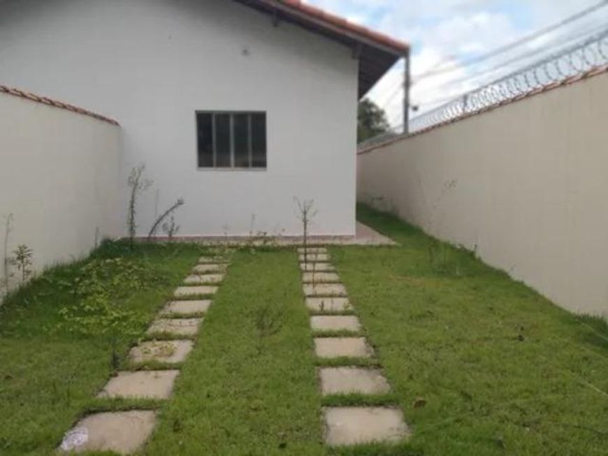 Casa para venda tem 60 metros quadrados com 2 quartos em Balneário Gaivota - Itanhaém - SP