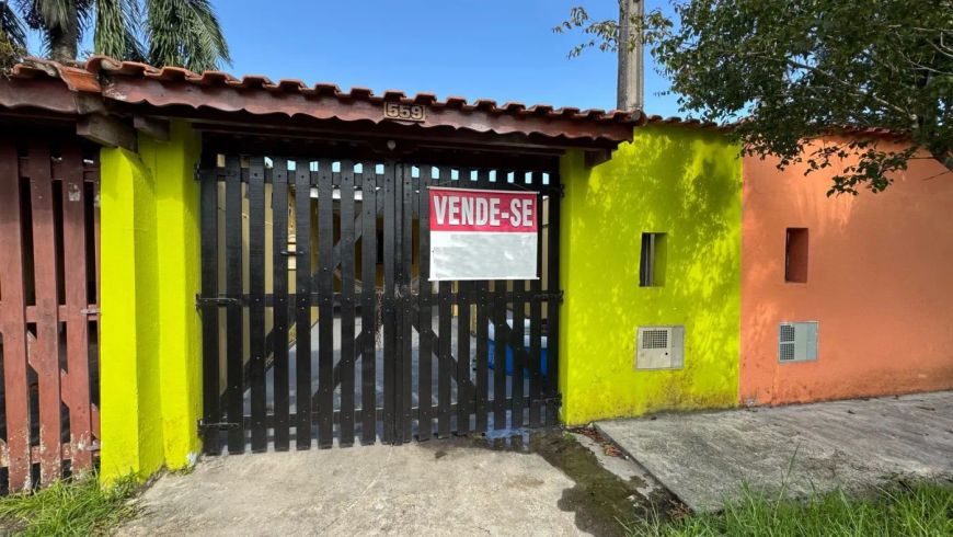Casa para Venda em Itanhaém, Gaivota, 2 dormitórios, 1 banheiro, 2 vagas