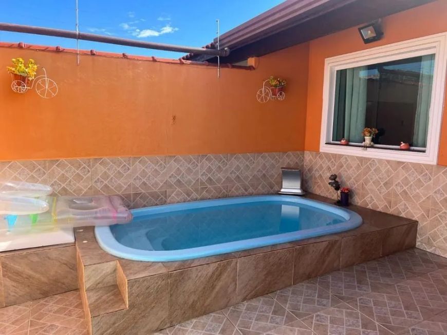 Casa á Venda no Jardim Magalhães em Itanhaém/SP