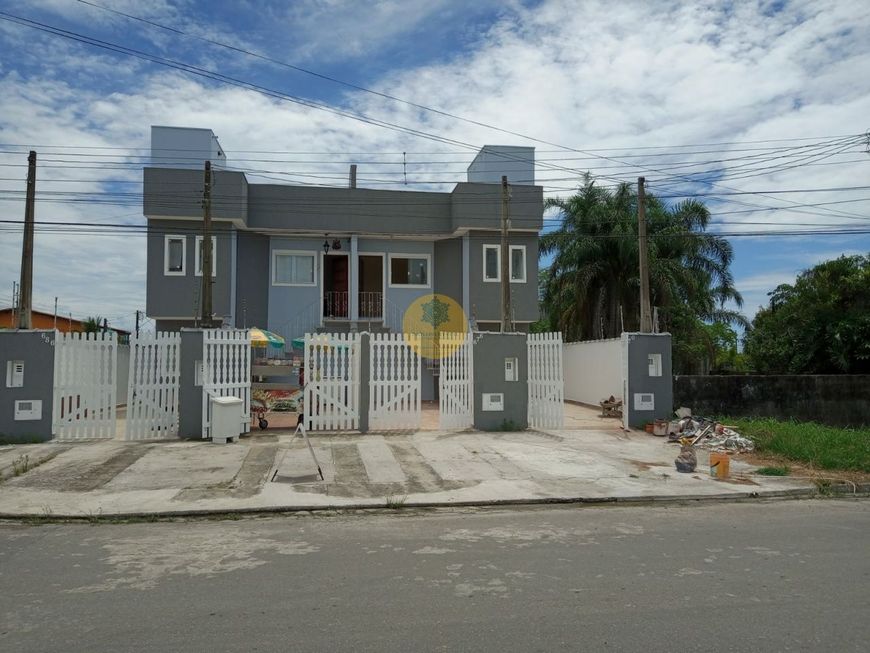 Excelente casa térrea à venda no Jardim Guacyra em Itanhaém