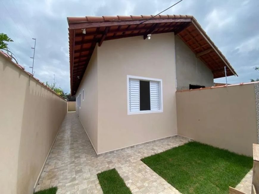 Casa à Venda no Gaivota - Itanhaém/SP.