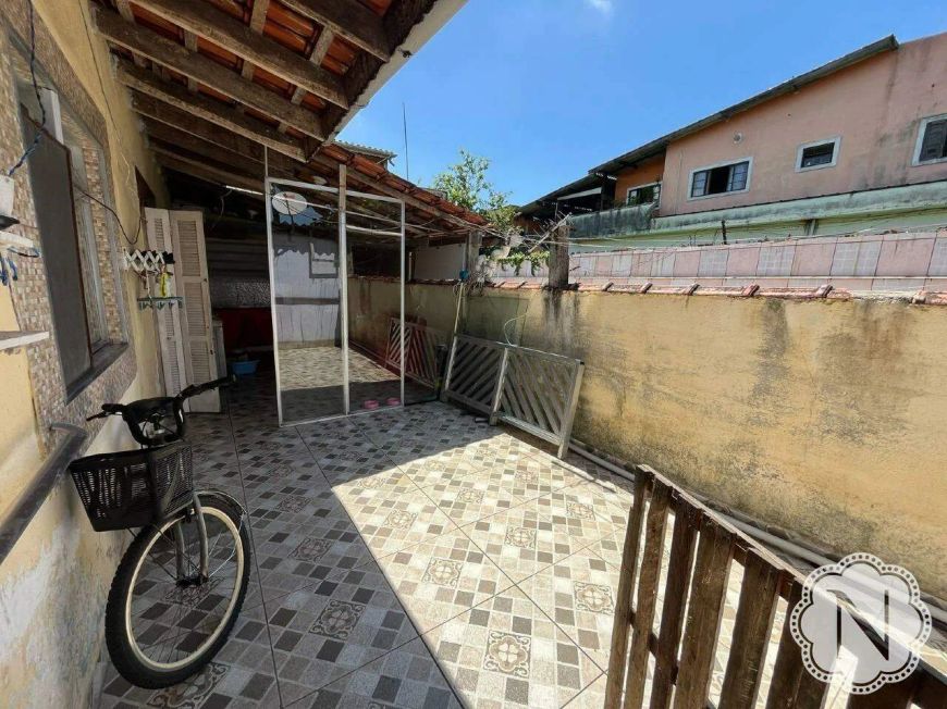 Casa à venda com 4 quartos no bairro Savoy