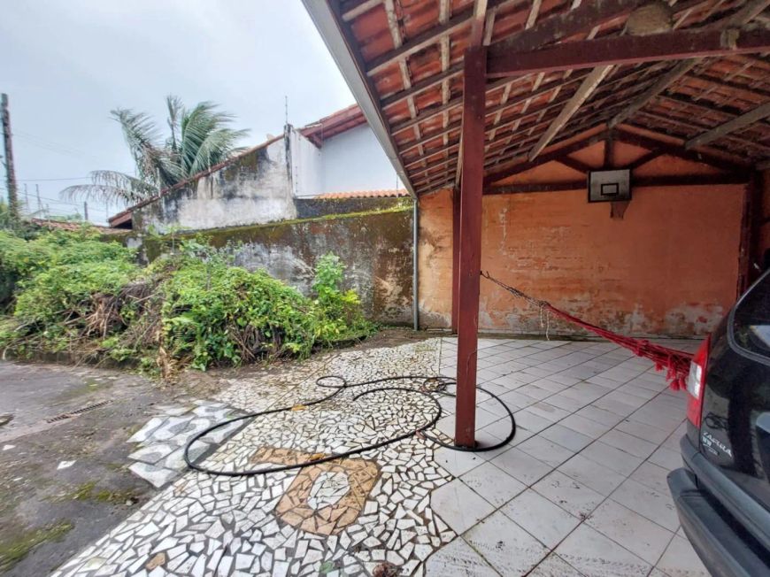Casa para venda tem 150 metros quadrados com 2 quartos em Jardim Umuarama - Itanhaém - SP