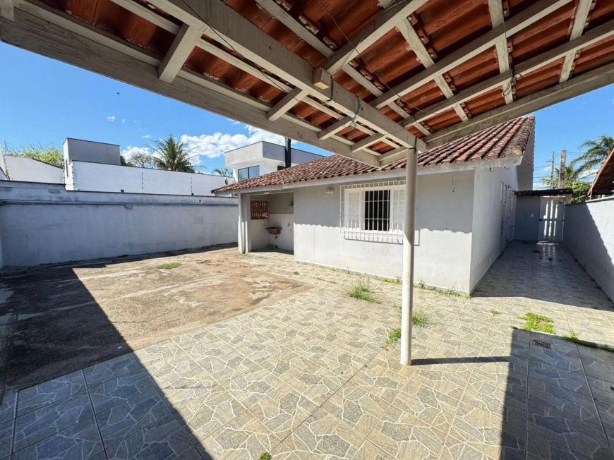 Imóvel para venda com 3 quartos, espaço para piscina em Jardim Grandesp - Itanhaém - SP