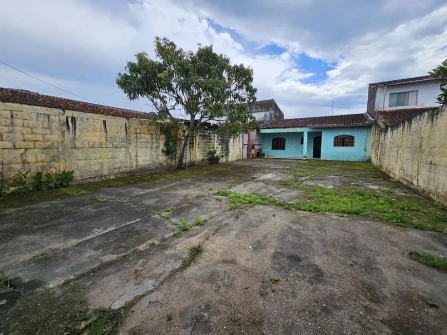 Casa no Campos Elíseos em Itanhaém - 3645