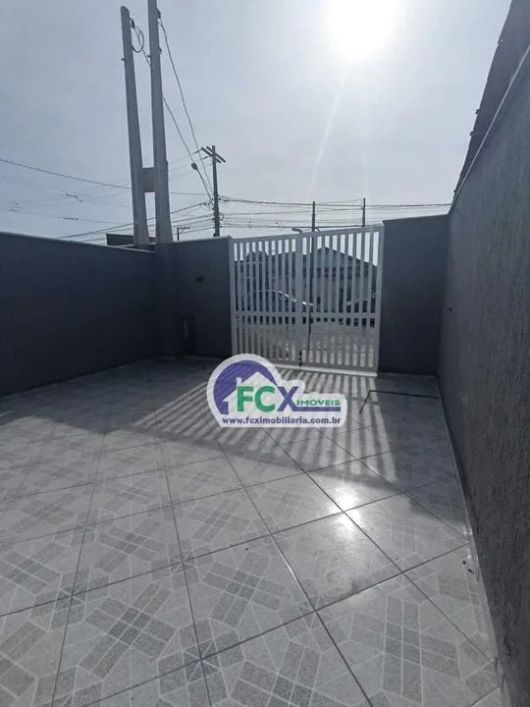 Casa à Venda no Iemanjá, Itanhaém: Seu Novo Lar em Bairro Tradição e Calmo!