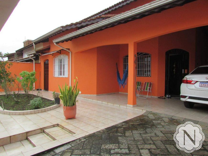 Casa à venda com 3 quartos no bairro Tupy