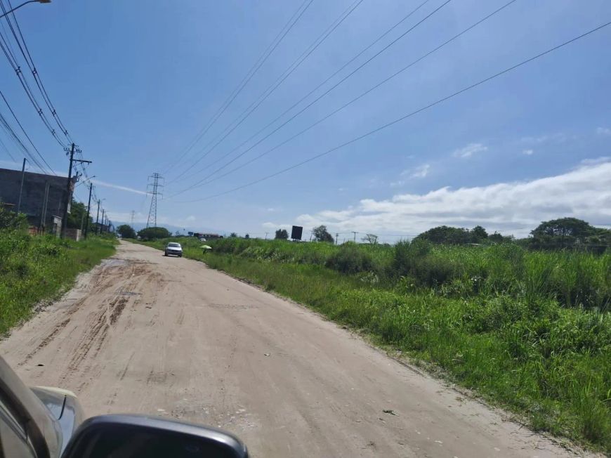 Terreno em Itanhaém: Ideal para Construir a Casa dos Seus Sonhos!