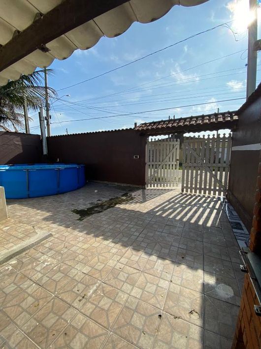 Casa para venda com 80 metros quadrados com 2 quartos em Balneário Gaivota - Itanhaém - SP