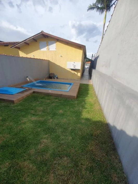 Imóvel para venda tem 65 metros quadrados com 2 quartos em Bopiranga - Itanhaém - SP